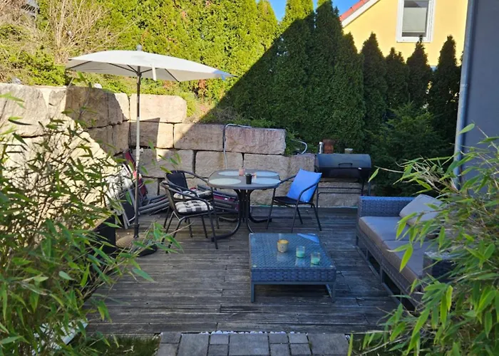 Daire Zartgruen Blumberg